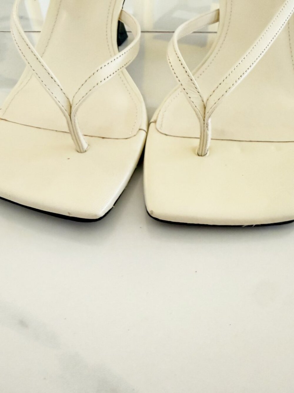 Marc Fisher LTD Calinda Beige Nude Leather Square Toe Kitten Heel Sandal 8.5M - Picture 9 of 11